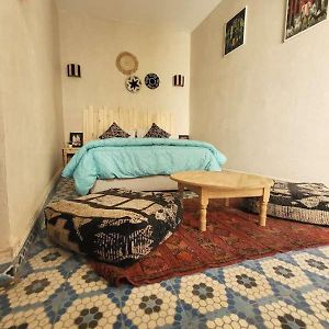 Habitación Económica con Cama King